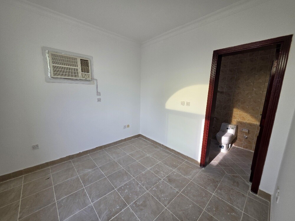 Villa for rent in Al Gharaffa,rayan - 12