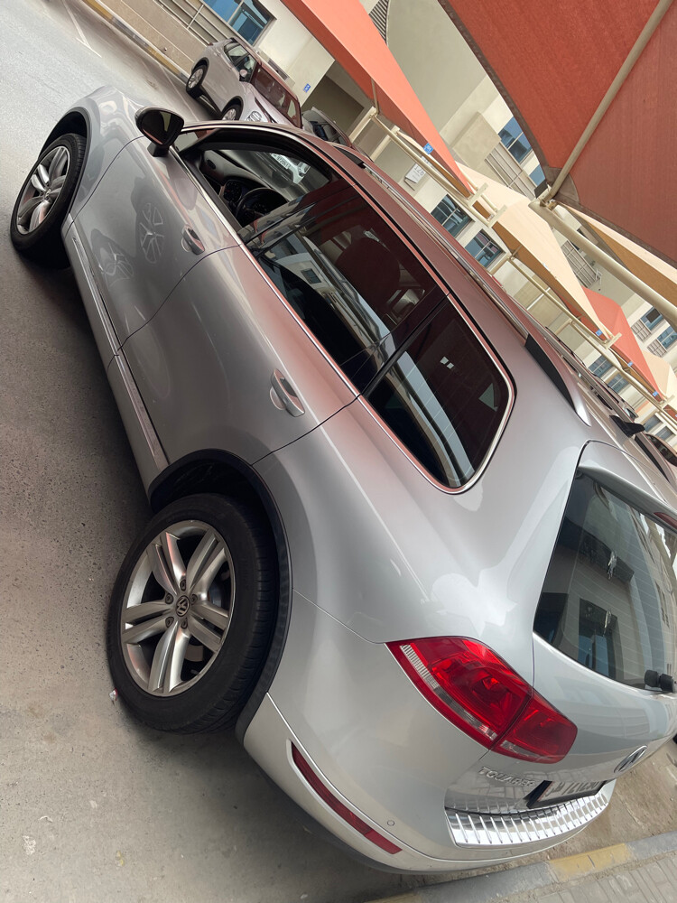 VW Touareg 2011 - 4