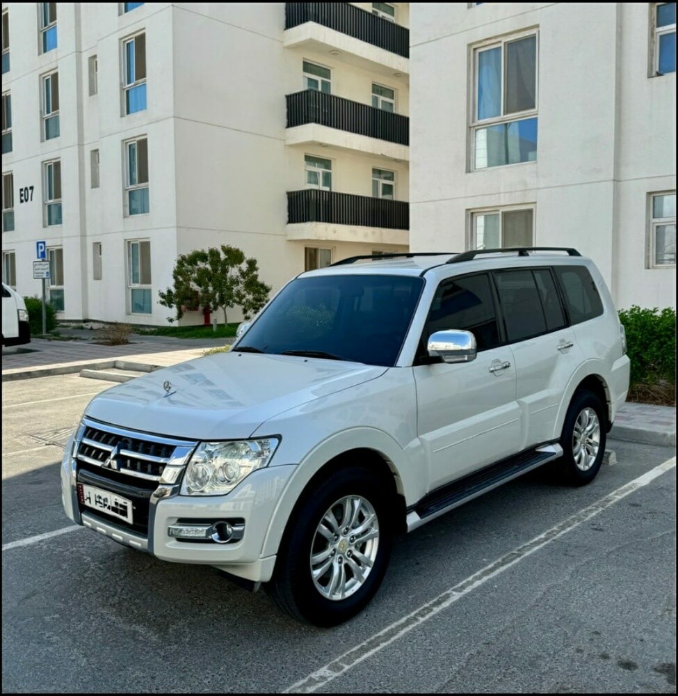 سيارة ميتسوبيشي باجيرو الرياضية م - 2