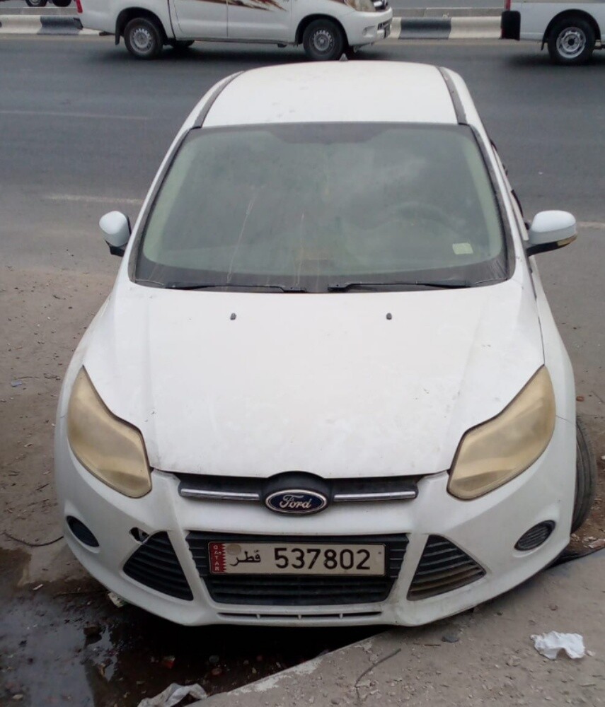 Scrap spare parts for 2013 Ford Foc - 1