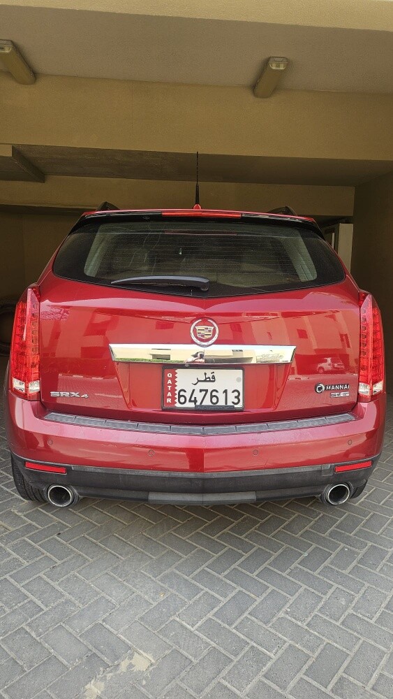 Cadillac SRX 4 - 5