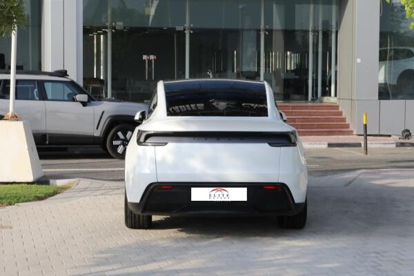 TESLA MODEL Y - 2026 - 6