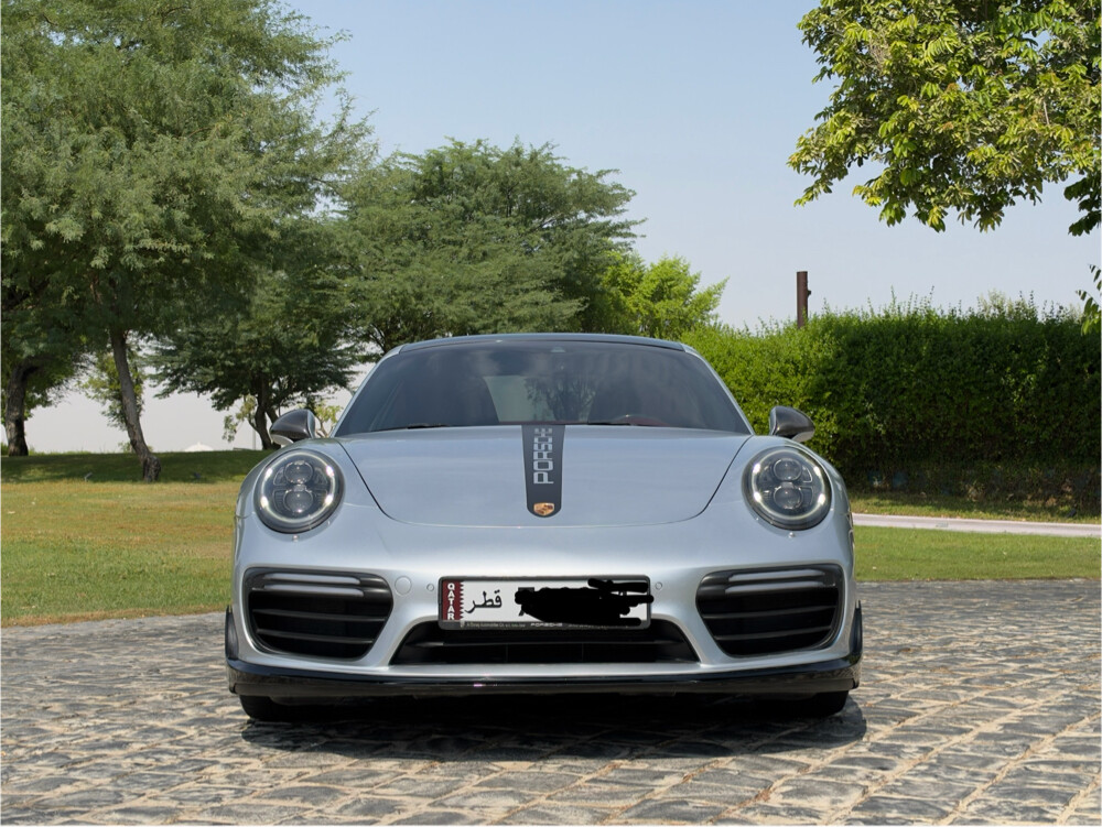 Porsche 911 Turbo S - 6