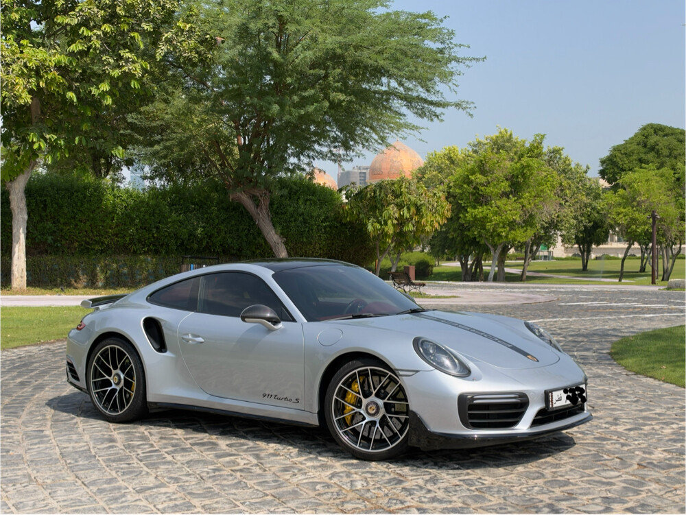 Porsche 911 Turbo S - 12