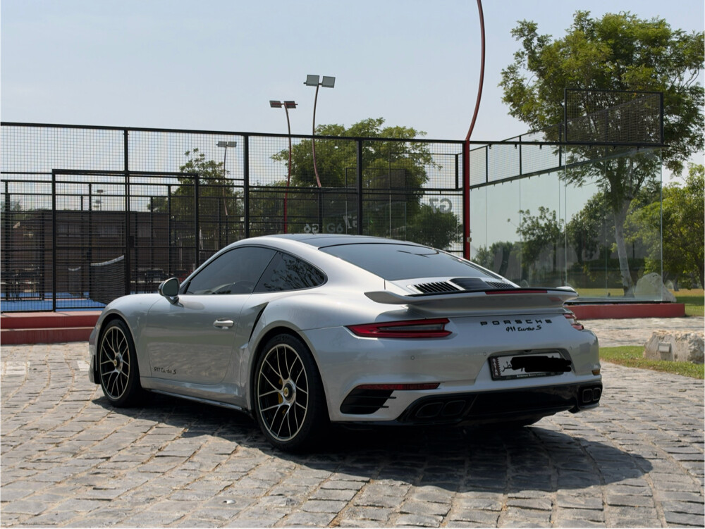 Porsche 911 Turbo S - 3