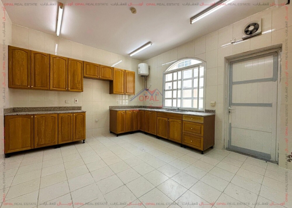 For Rent | villa in Ain Khaled - 3