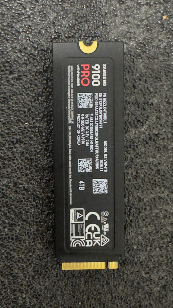 4 TB / Samsung 9100 with heate sink - 1