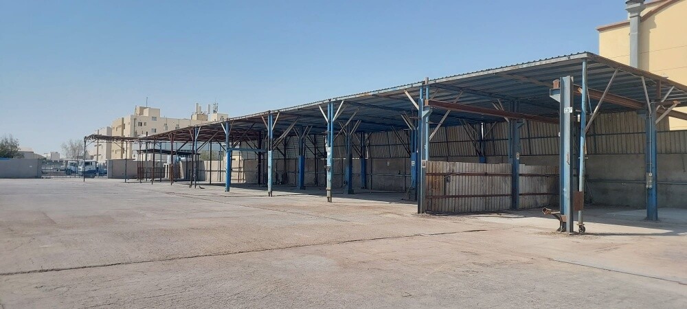 big space - 12