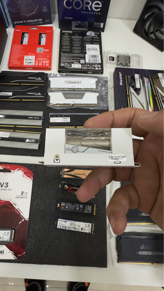 4 TB SAMSUNG 990pro - 7