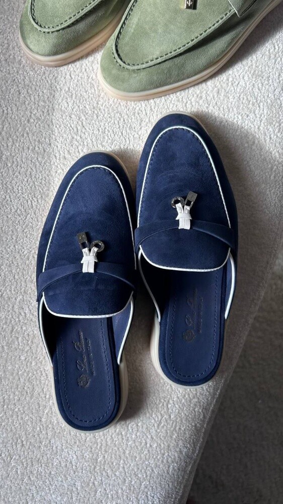 Loro Piana Babouche Charms Walk - 3
