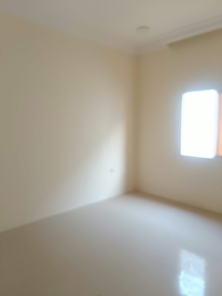 villa for rent in um salal ali - 2