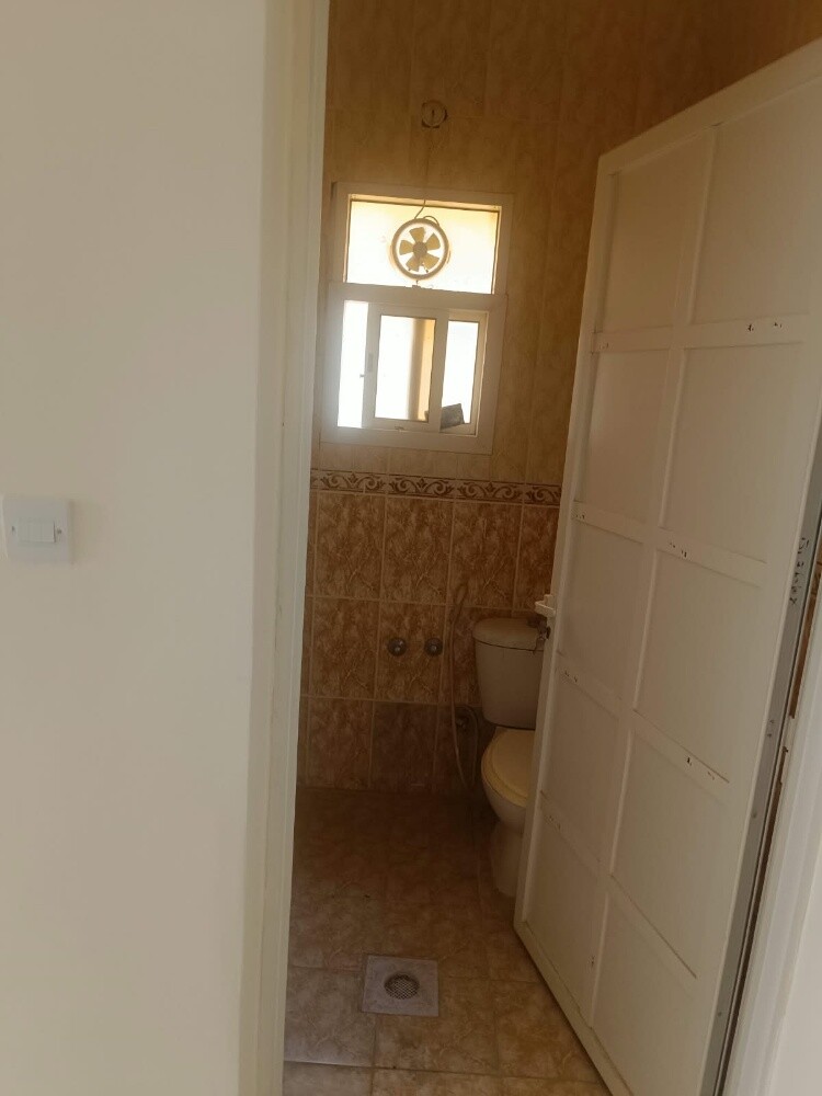villa for rent in um salal ali - 1