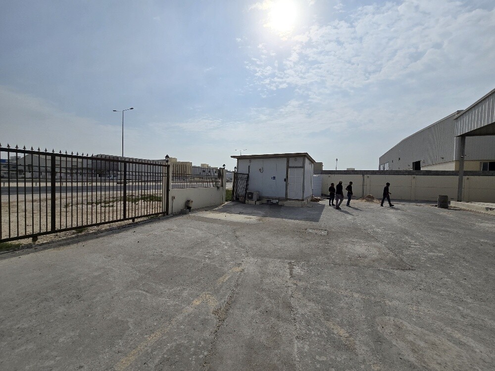 big space for rent - 8