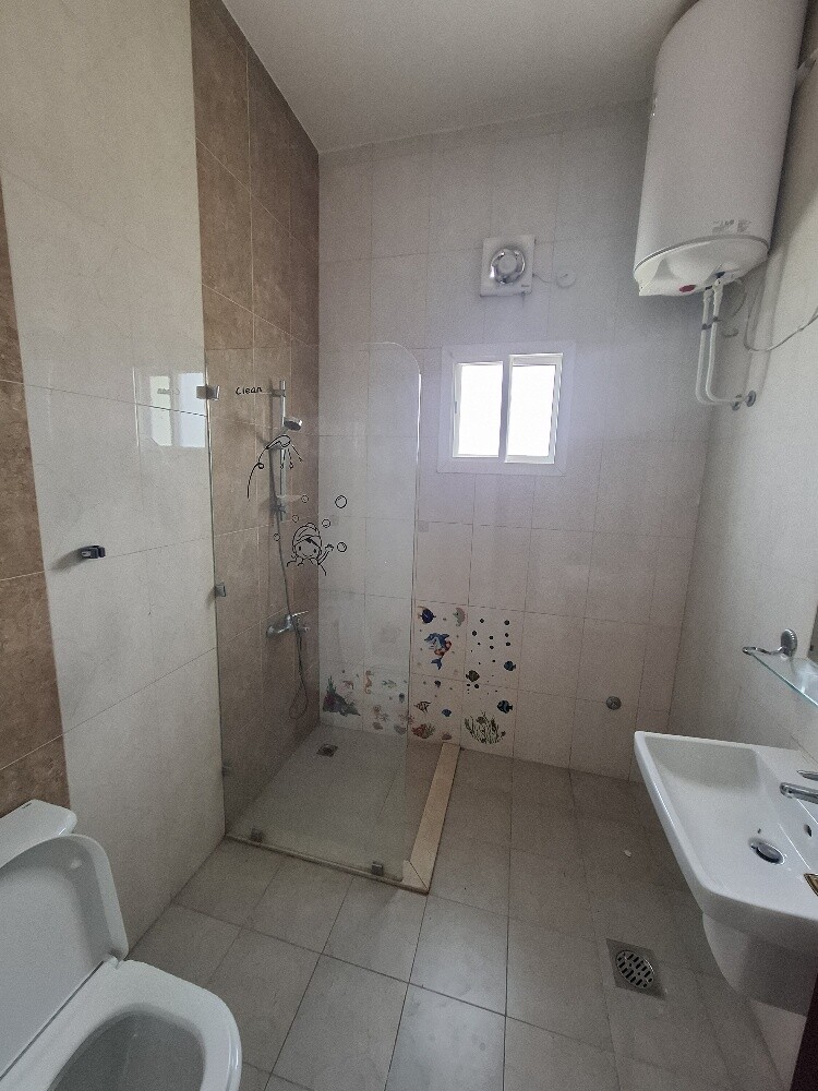 Al Maamoura Villa 14000 - 13