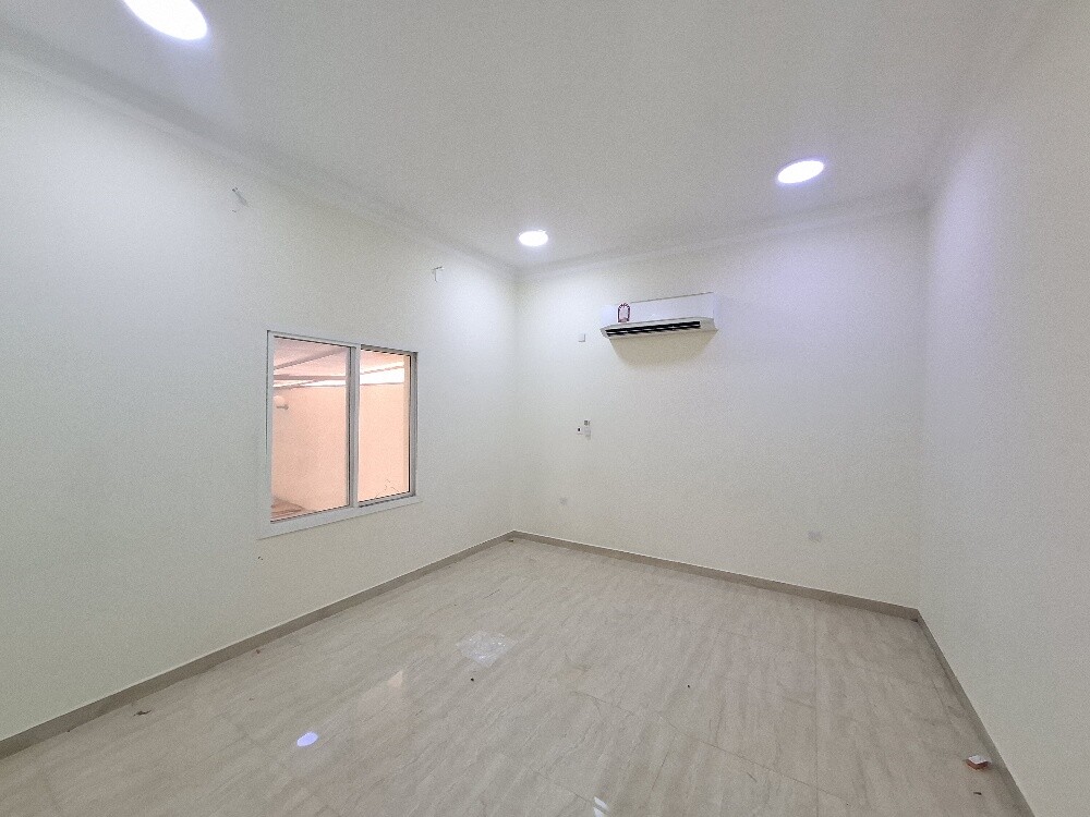 Al Maamoura Villa 14000 - 5