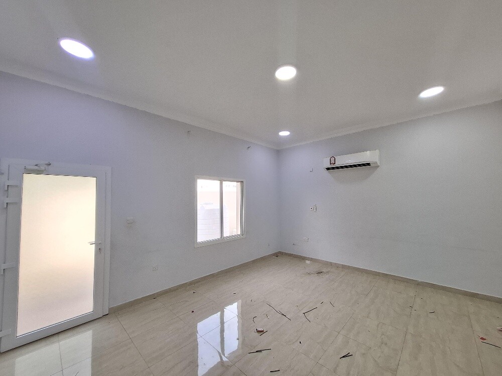 Al Maamoura Villa 14000 - 4