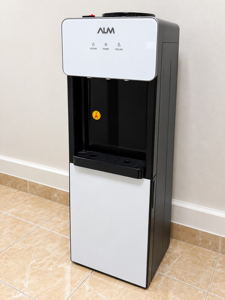 Water Dispenser - 1