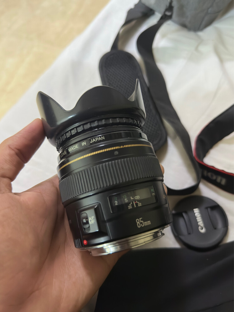 CANON 2000D - 2