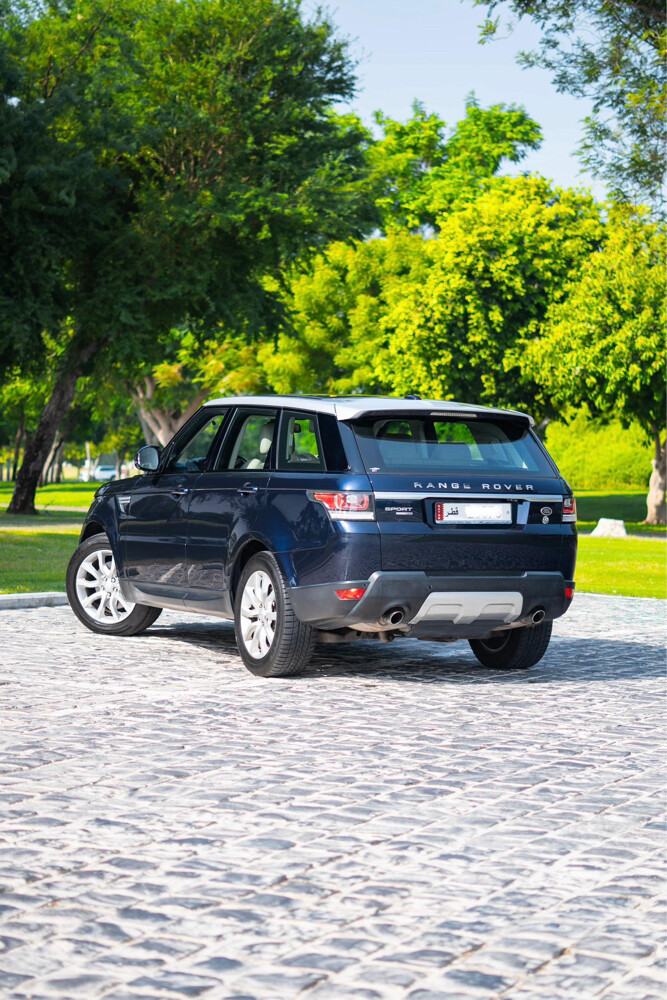 Range Rover Sport HSE  - 1