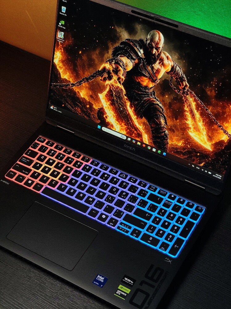 ultra 7 255HX /5070 /32 ram/1TB - 2