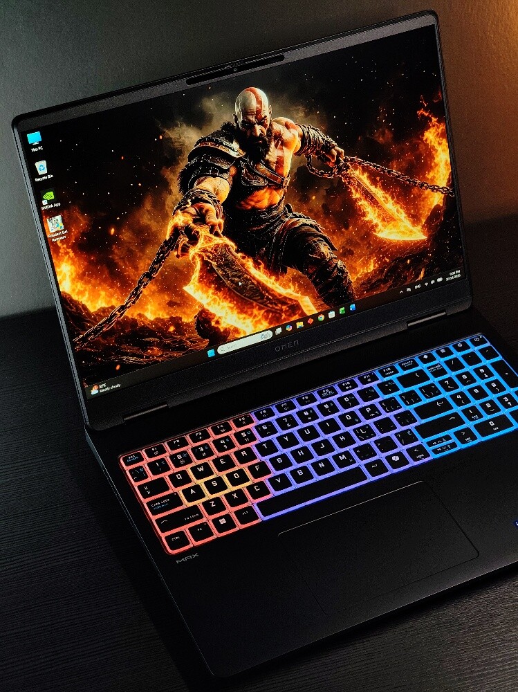 ultra 7 255HX /5070 /32 ram/1TB - 5