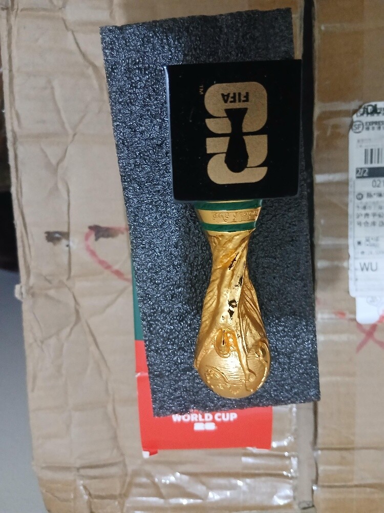 مجموعة كأس عالم 80 كأس ب سعر 60 ر - 2