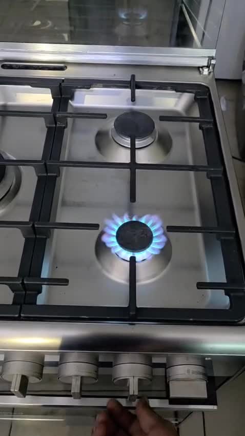 Bosch Cooker available for sell - 1