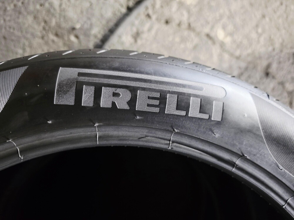 315/35/20 Pirelli Tyre 1% Used - 5