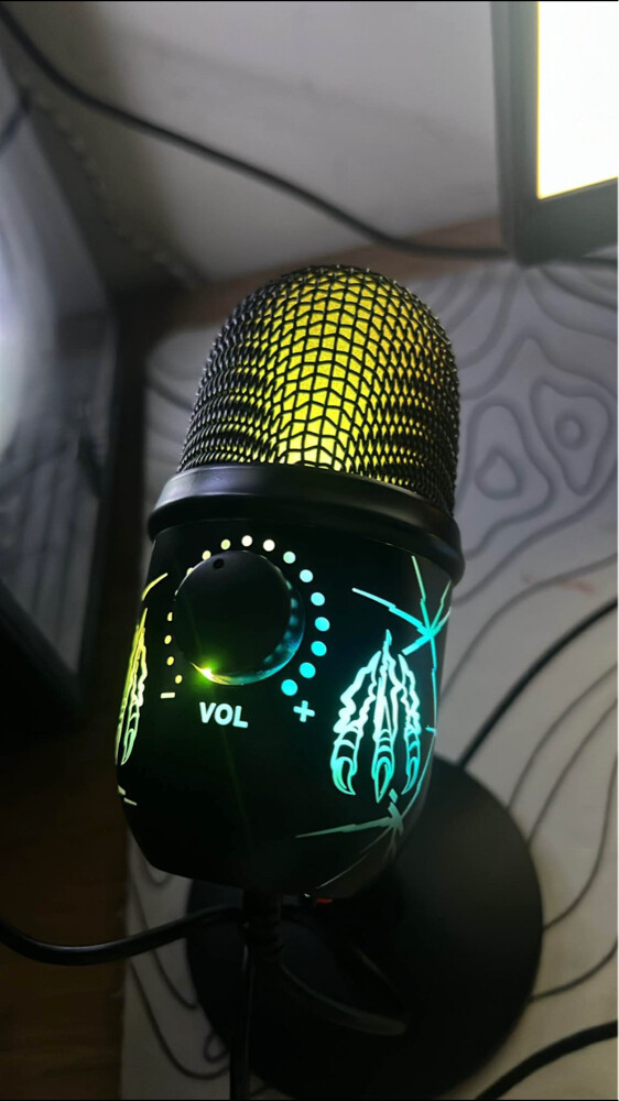 USB gaming microphone with RGB ligh - 1