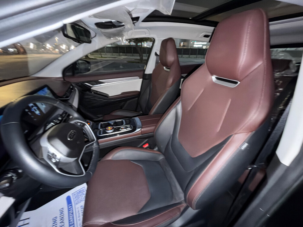 JAC JS6 2026 FLAGSHIP FULL OPTION  - 7