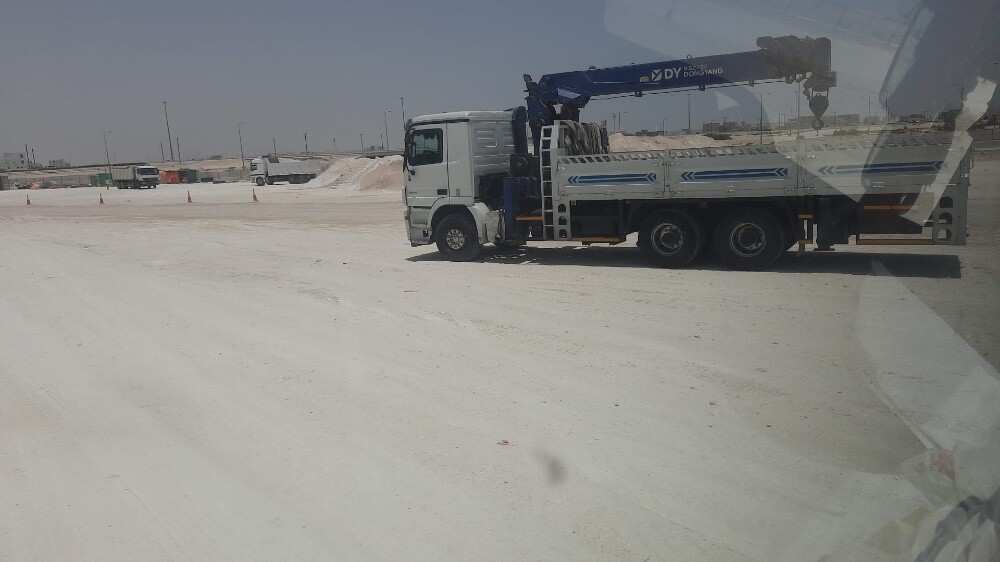 boom truck Craine 10 tan Boom Truck - 1