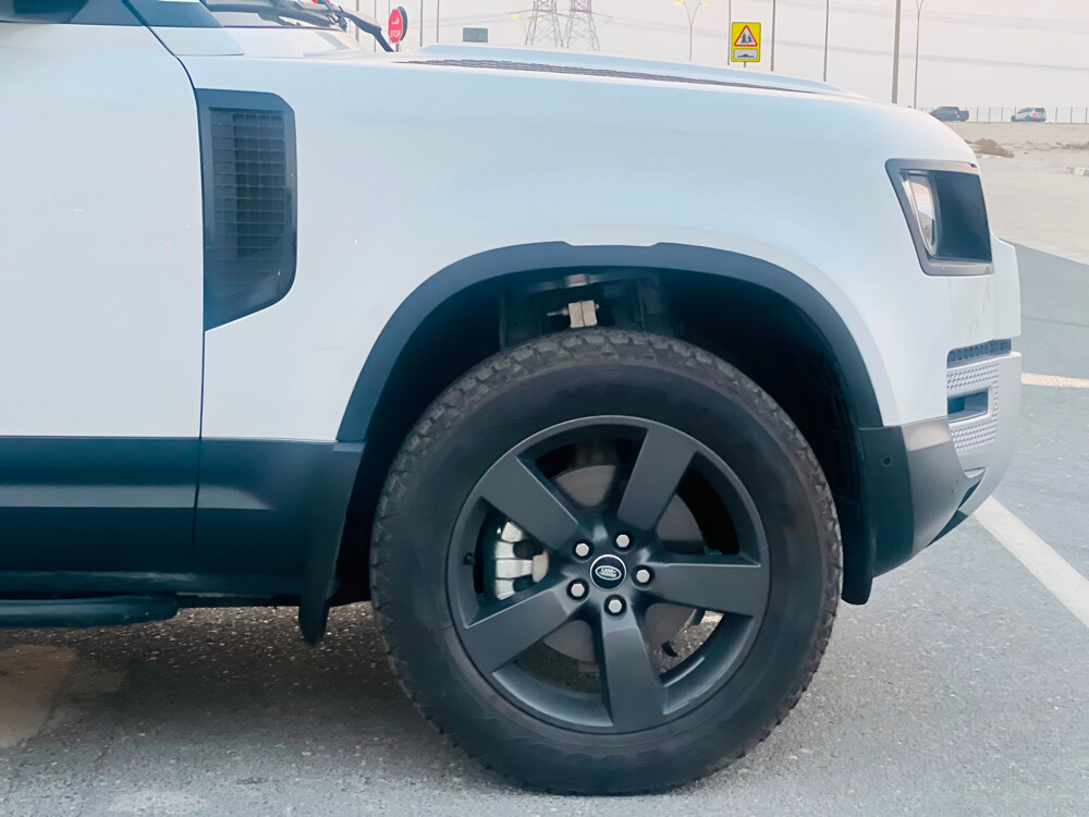 LAND ROVER DEFENDER HSE 2024 - 8