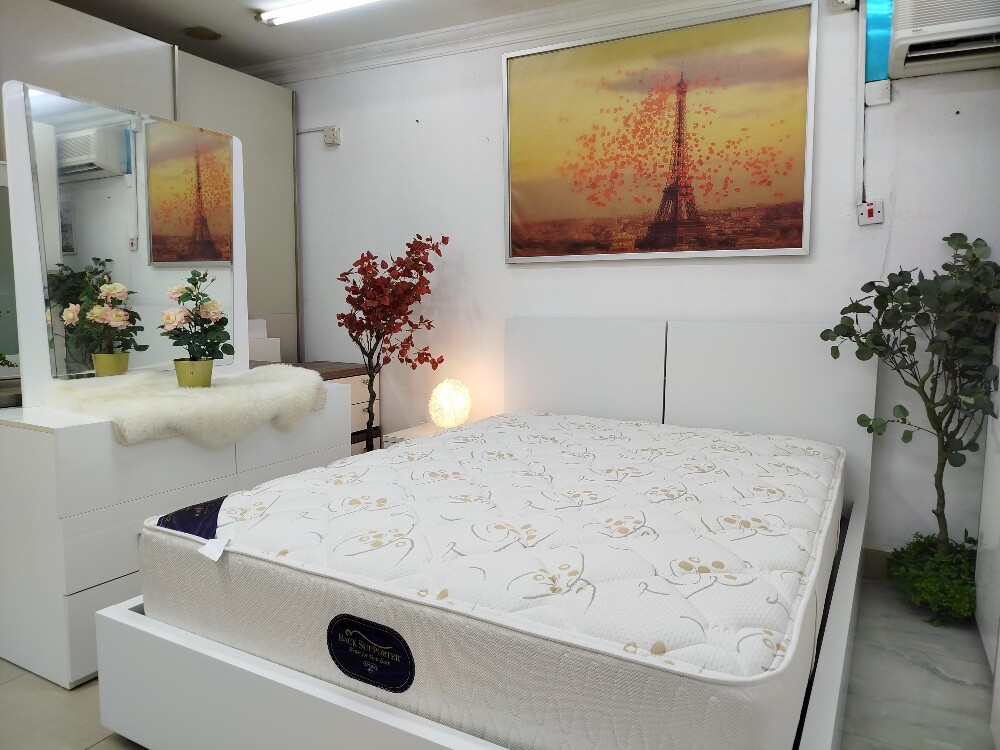 FOR sale  BEDROOM SET - 6