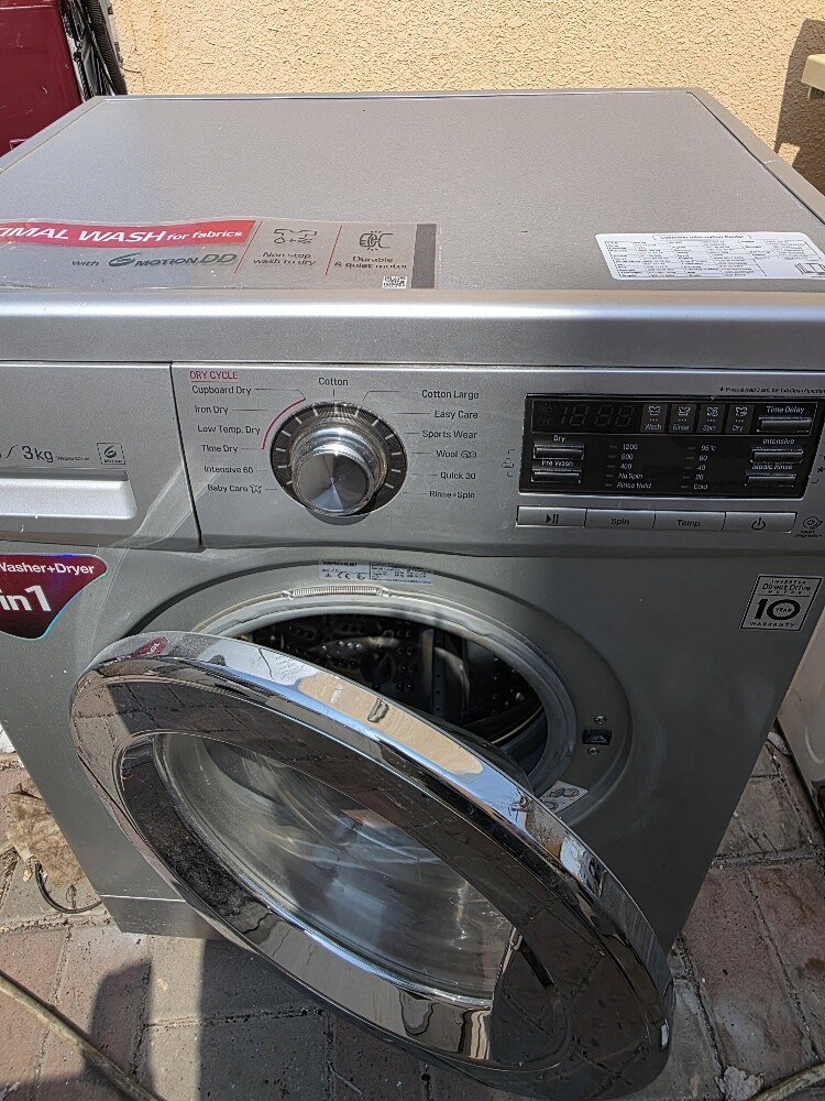 Lg 6/3kg 2in1 available for sell - 1