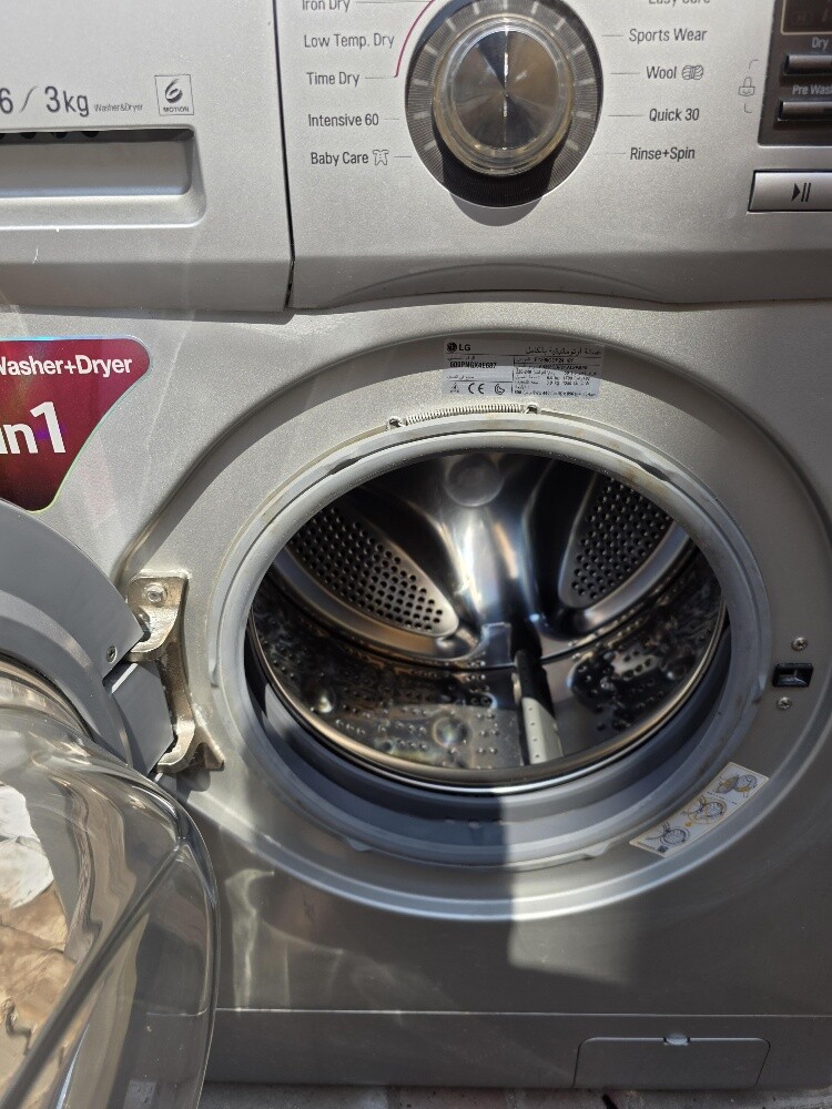 Lg 6/3kg 2in1 available for sell - 4