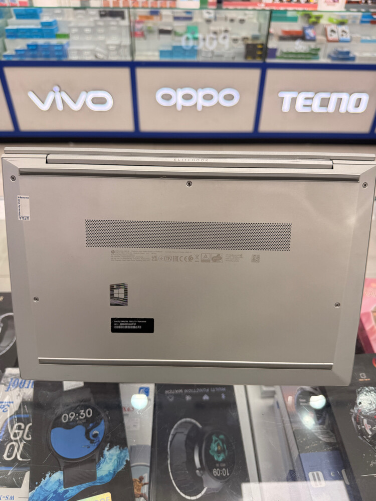 HP EliteBook 840 G8 - 3