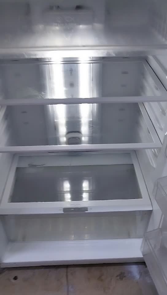 LG fridge big size clean condition - 6