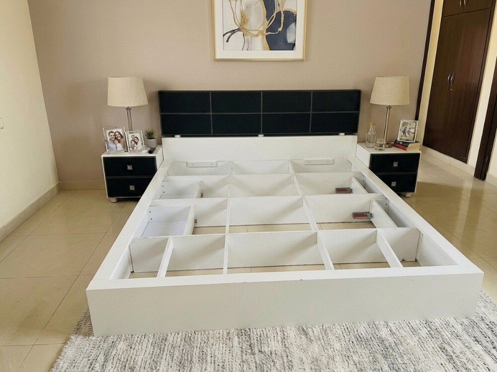 سرير كينج ساؤزبحالةممتازللبيع - 3