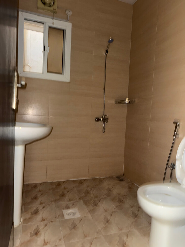 family apartment 2 bhk in wakra - 7