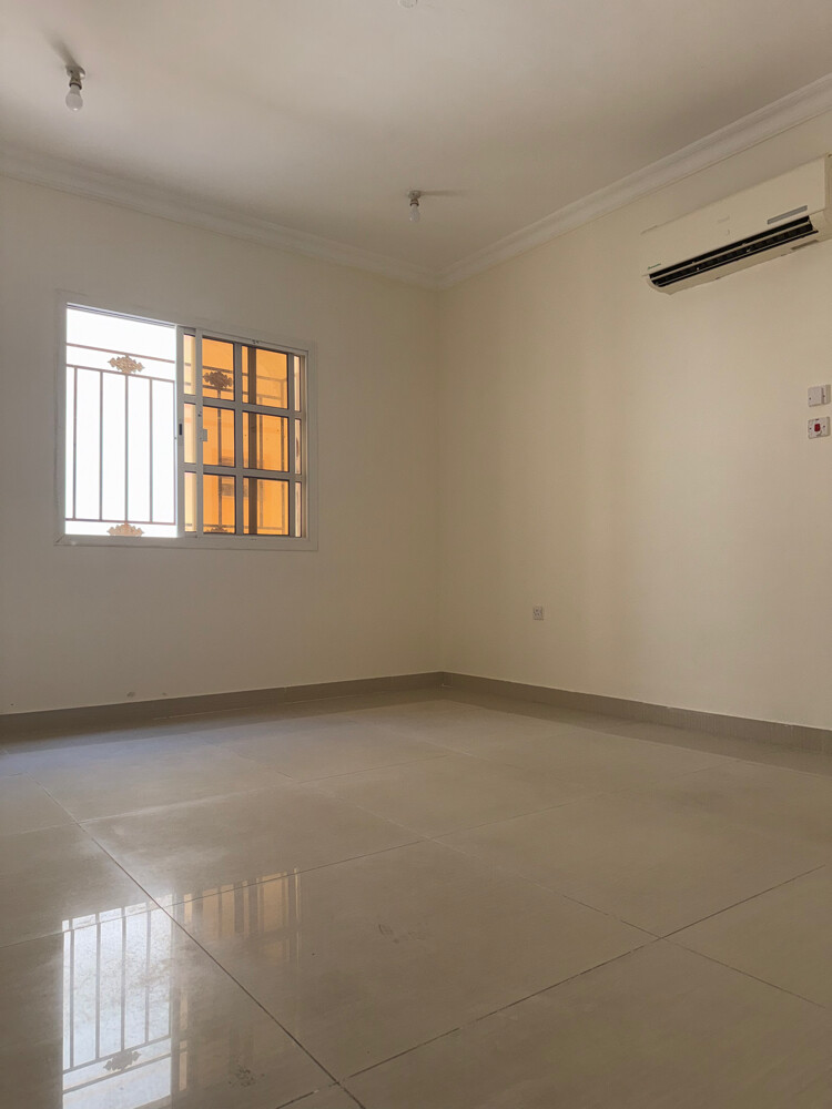 family 2 bedroom apartment in wakra - 11