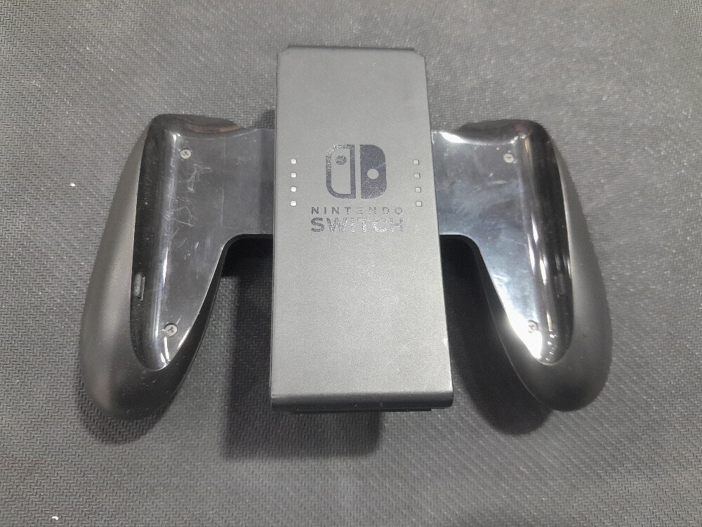 Nintendo Switch Console - 4
