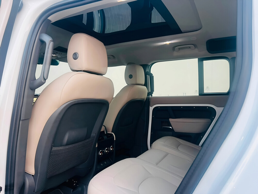 LAND ROVER DEFENDER HSE 2024 - 13