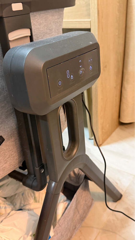 Baby bed with vibrator and electron - 2