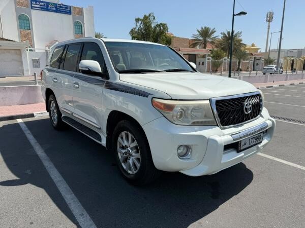 Toyota Land Cruiser GXR V8 -Limited - 3