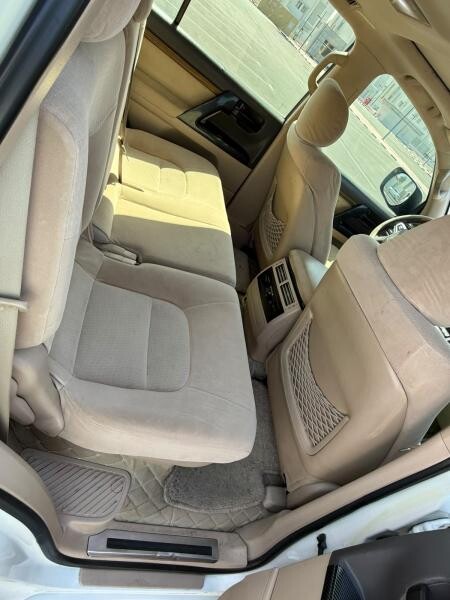 Toyota Land Cruiser GXR V8 -Limited - 7