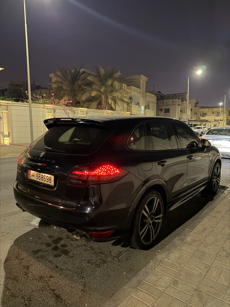 Porsche gts cayenne - 1