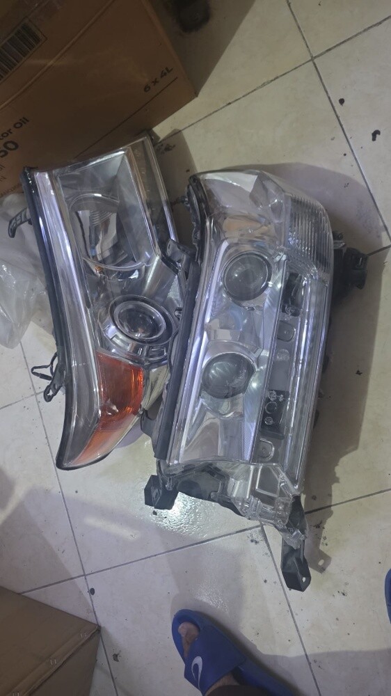 Land Cruiser, Nissan Patrol - 2