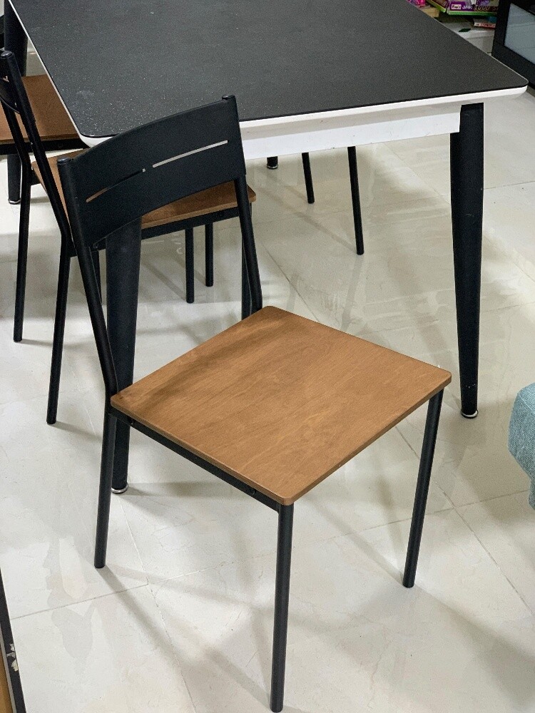 House furniture selling - 3