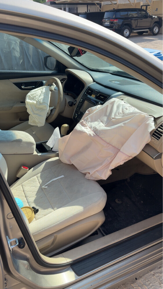 2013 Nissan Altima - 4