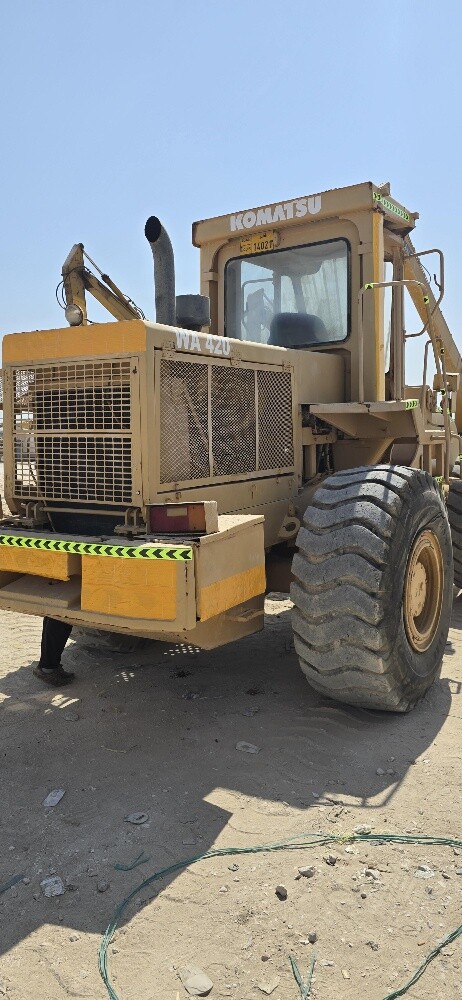 Kumatsu wheel loader WA 420-1 - 8